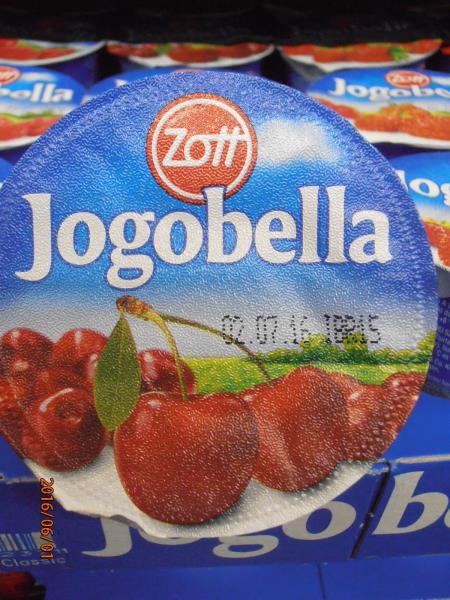 Zott Jogobella višeň