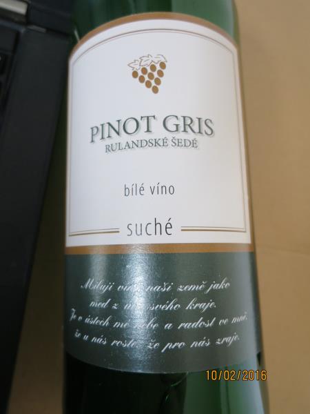 PINOT GRIS bílé víno suché