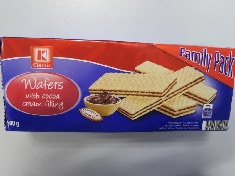 K Classic Wafers with cocoa cream filling Oplatky s krémovou náplní s kakaovou příchutí (75%)