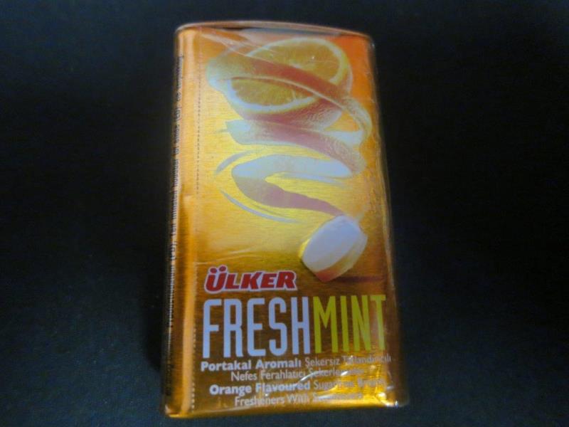 ÜLKER FRESHMINT, Bonbóny bez cukru s příchutí pomeranče
