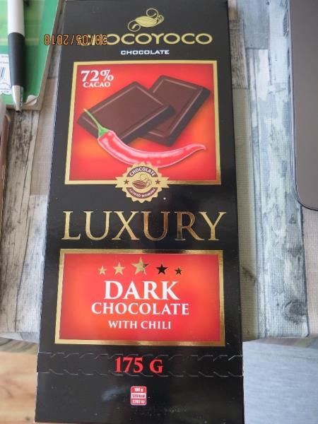 CHOCOYOCO CHOCOLATE LUXURY DARK CHOCOLATE WITH CHILLI, 72% CACAO