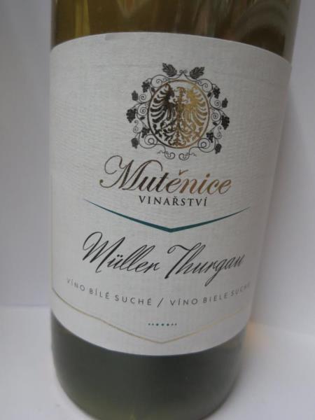 Müller Thurgau, víno bílé suché, alk.:11 % obj.