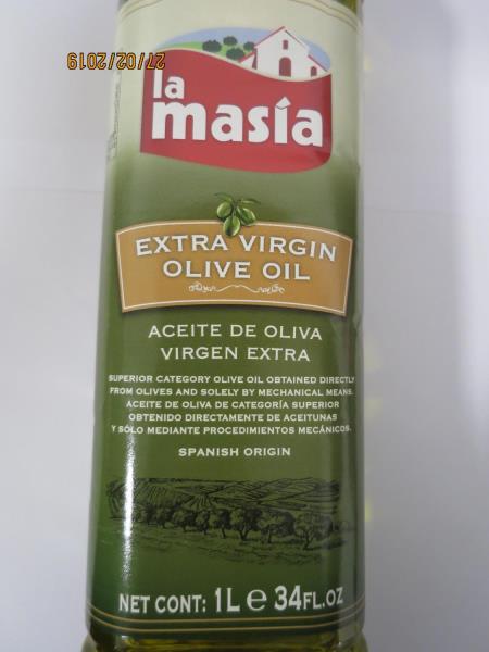 la masía EXTRA VIRGIN OLIVE OIL/EXTRA PANENSKÝ OLIVOVÝ OLEJ