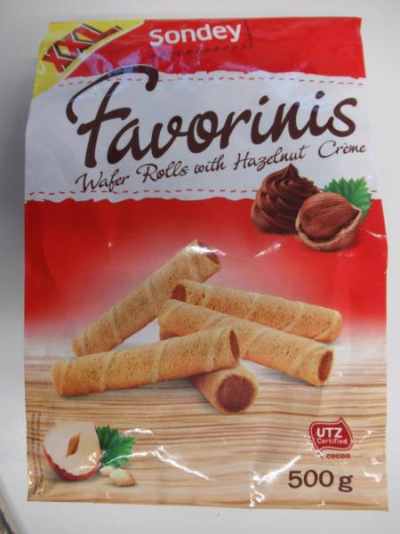 Favorinis Wafer Rolls with Hazelnut Créme Trubičky - oplatky s lískooříškovým krémem 72%