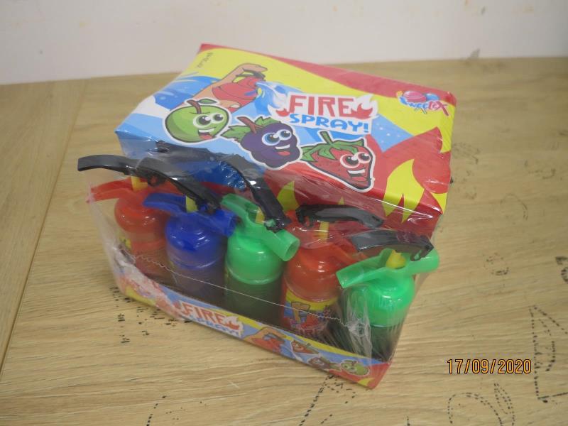 FIRE SPRAY CANDY  kyselá šťáva s ovocnou příchutí (Jahoda, jablko, hroznové víno) se sladidlem ve spreji. 