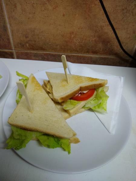 CLUB SANDWICH