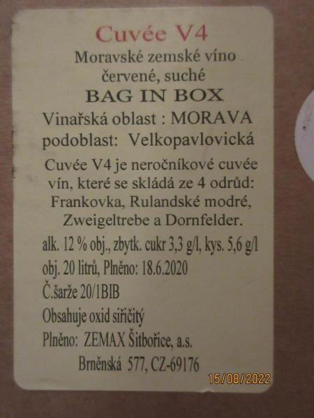 Cuvée V4, Moravské zemské víno, červené, suché