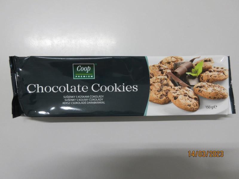 COOP premium Chocolate Cookies  - sušenky s kousky čokolády