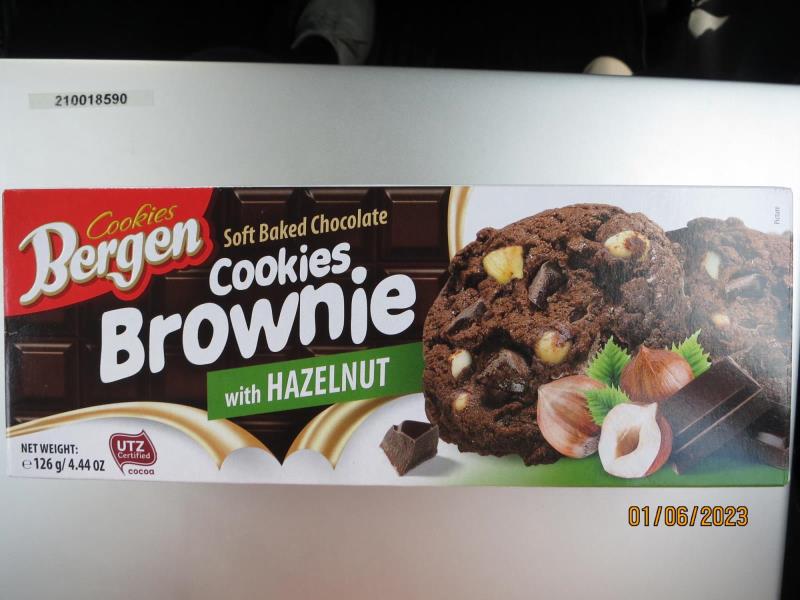 BROWNIE COOKIES s lískovým oříškem  