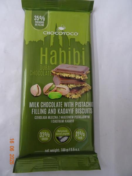 CHOCOYOCO Habibi DUBAI CHOCOLATE Mléčná čokoláda s pistáciovou náplní (45%) a sušenkami kadayif