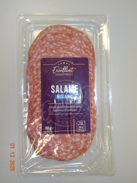 Excellent EVERYDAY SPECIAL SALAME MILANO, A high-quality speciality with the flavour of aged pork.