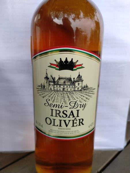 IRSAI OLIVÉR, polosuché víno bílé 0,75 l