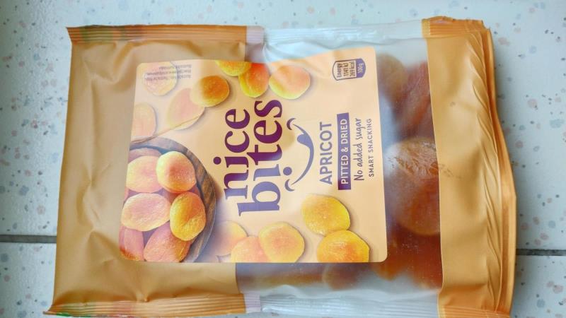 Nice bites apricot - Meruňky vypeckované, sušené ovoce