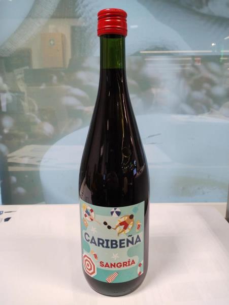 Caribeña Sangría, aromatizovaný vinný nápoj ze Španělska, alk. 7 % obj. 