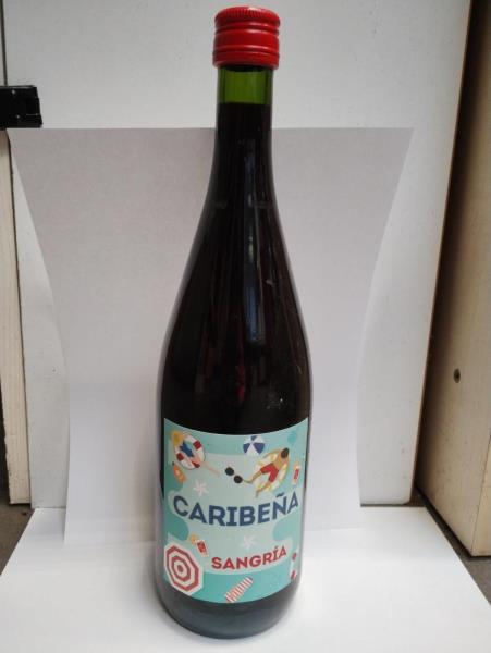 Caribeña Sangría, aromatizovaný vinný nápoj ze Španělska, alk. 7 % obj. 