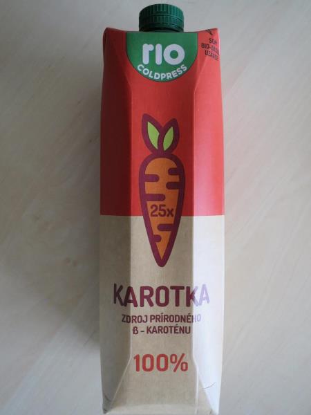 100% mrkvová šťáva lisovaná za studena, 1l