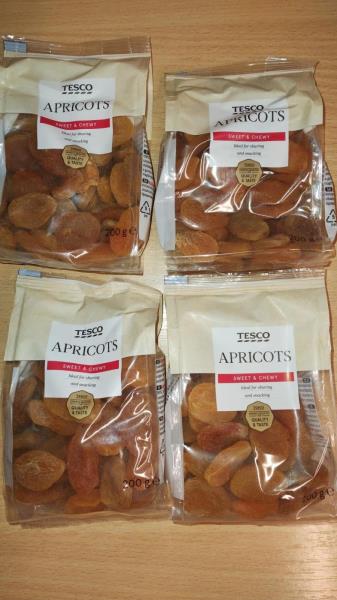 TESCO APRICOTS - Meruňky vypeckované. Sušené ovoce